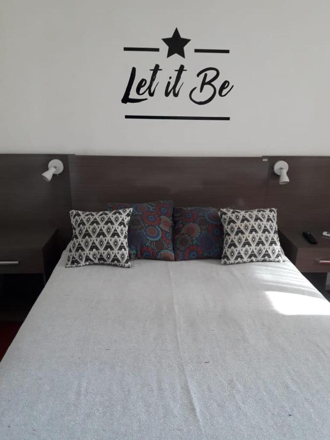 D´Charrúas Hostel Concordia Ngoại thất bức ảnh